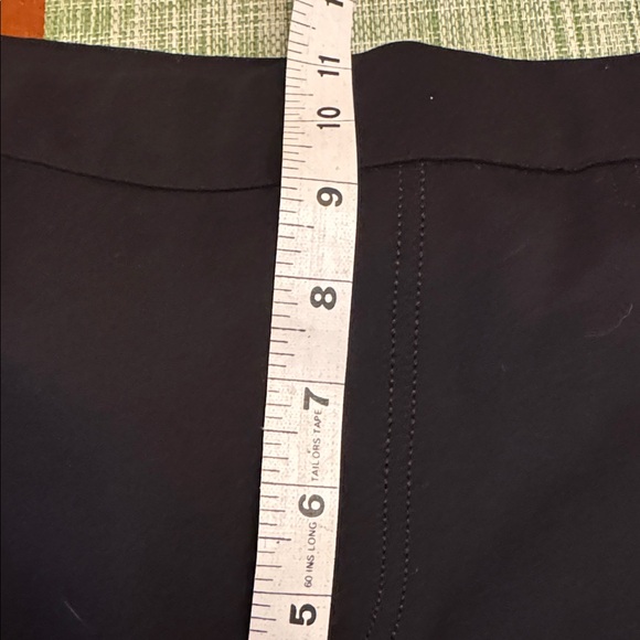 SPANX Pants, Black. Size Medium. 
Faux pockets
NWOT - Picture 10 of 13